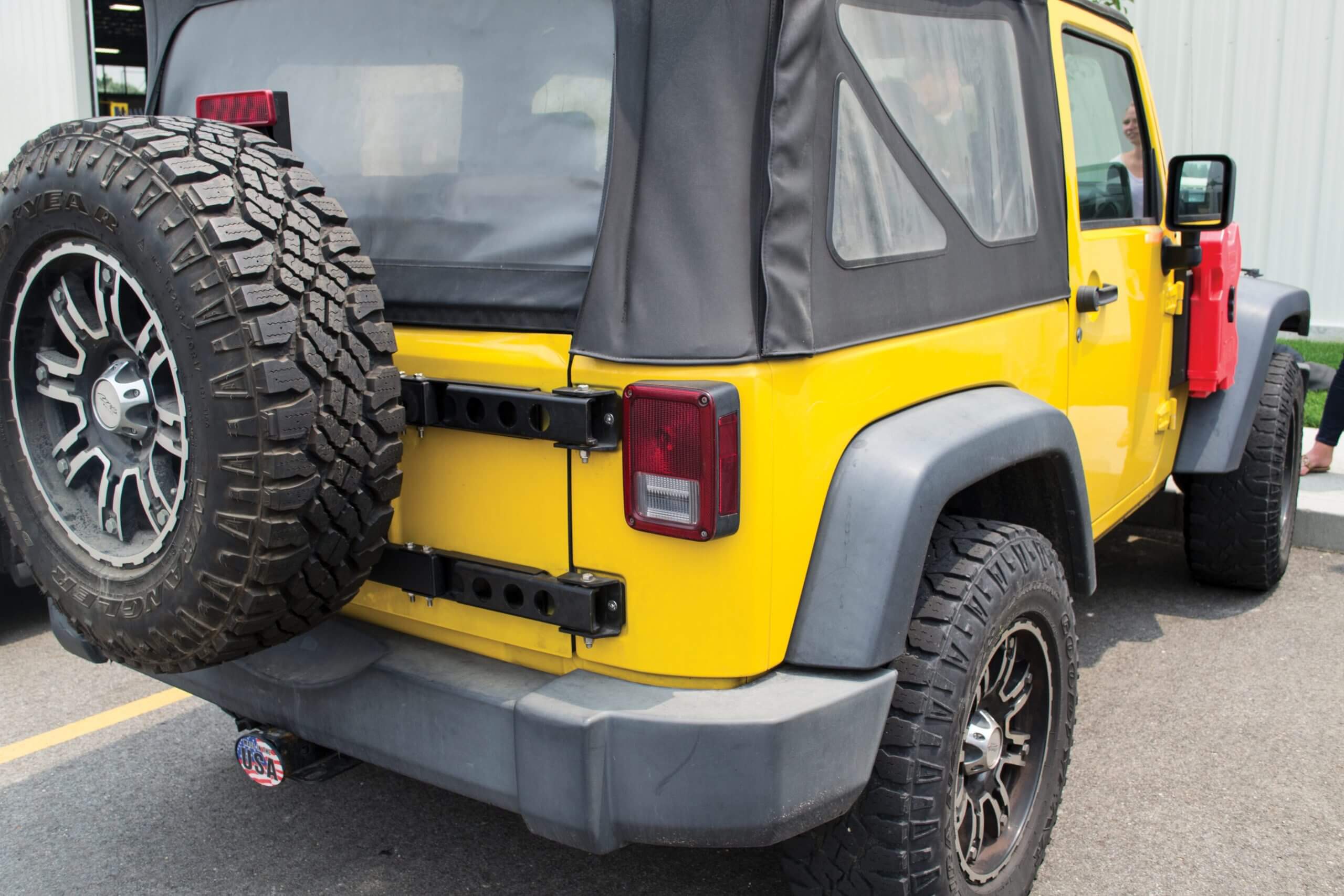 Jeep JK Tailgate Hinge Kit | MORryde