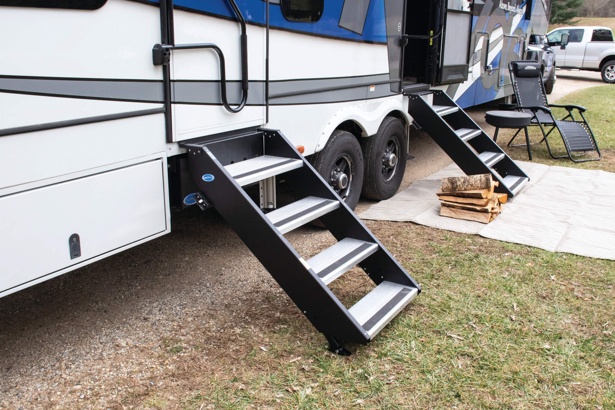 RV Steps Will Not Retract? How To Fix Them 
